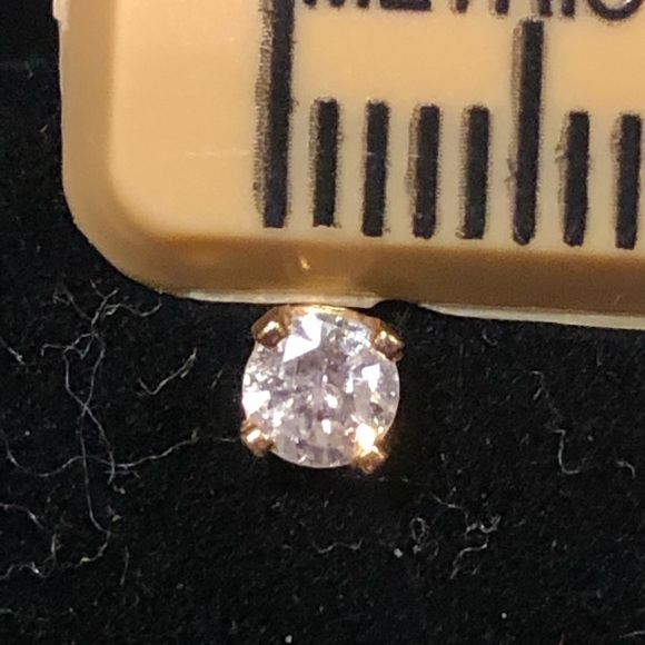 14K Diamond earrings - Picture 3 of 7